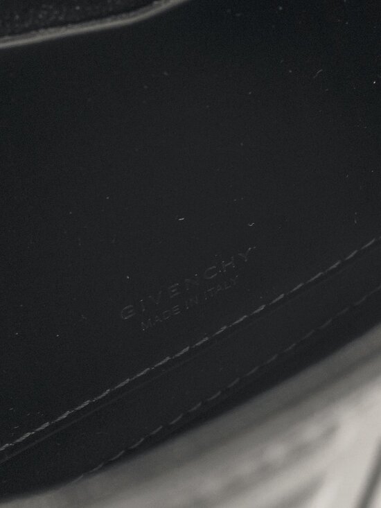 Givenchy Medium 4G Black Embossed Crossbody - Picture 12 of 12